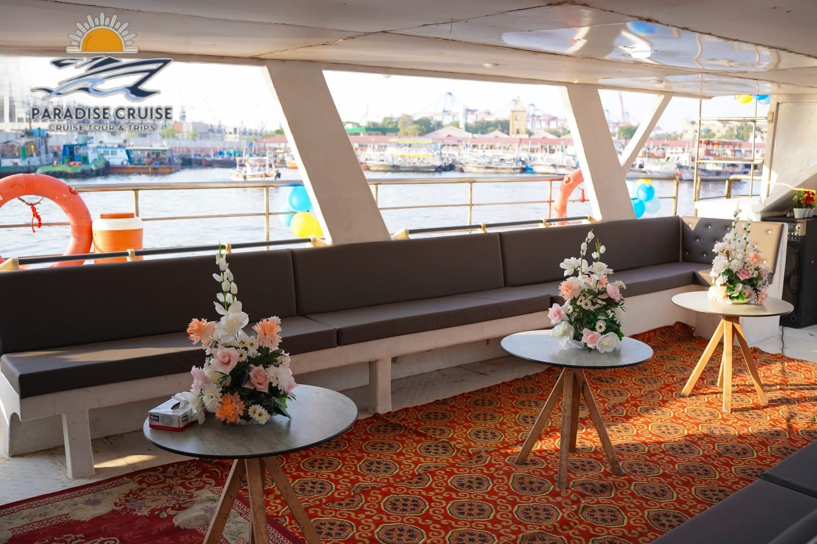 Pearl Cruise sea views
