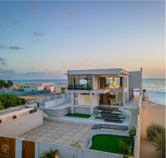 Premium Beach Hut